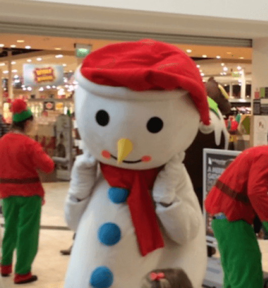 Shaun as a snowman